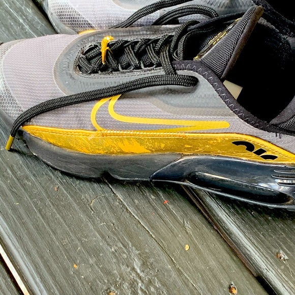 Nike Men’s 2090 Sz 8.5 - Picture 4 of 6